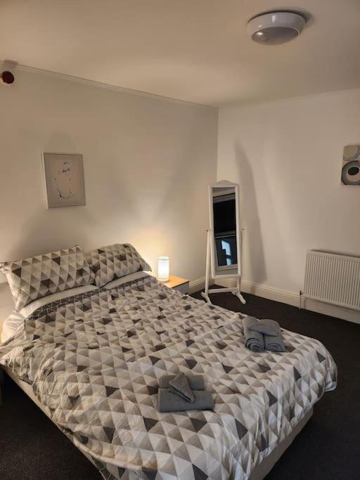 Nice Cosy Flat. Walking Distance To City Nottingham Zewnętrze zdjęcie
